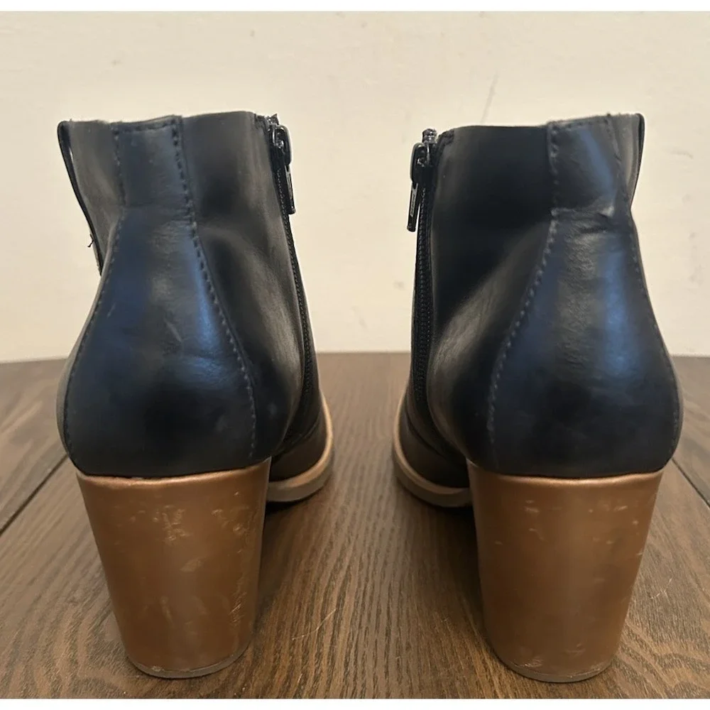 Korks By Kork Ease Black Leather Ankle Boot Side Zip‎ Chunky Heel Women's 9.5 M